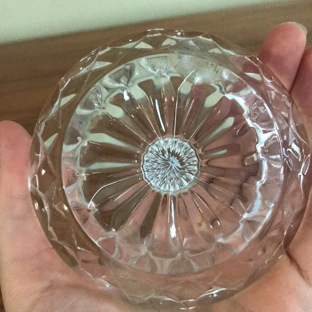 VTG Royal Limited Crystal ring holder. Starburst pattern. EUC. Jewelry holder.